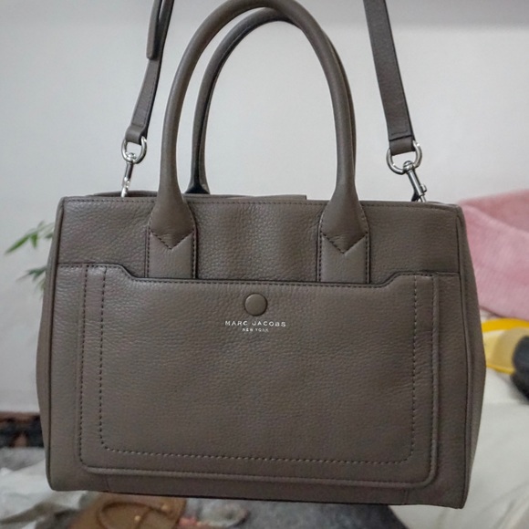 ‼️SOLD‼️Marc Jacobs Empire City Leather Tote - Picture 1 of 6